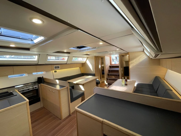 Alquiler Velero D&D Yacht con o sin  título de navegación