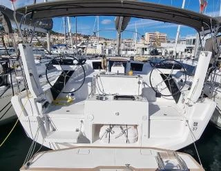 Alquiler de Dufour Dufour 37 en Saint-Raphaël