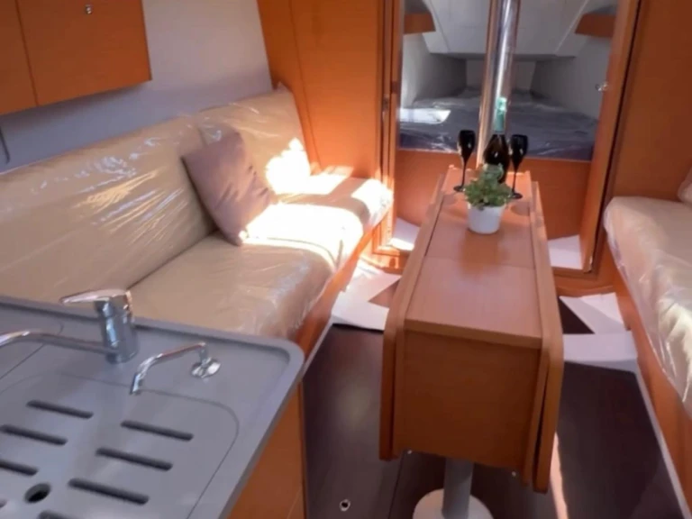 Alquiler de Dufour Dufour 32 en Furnari