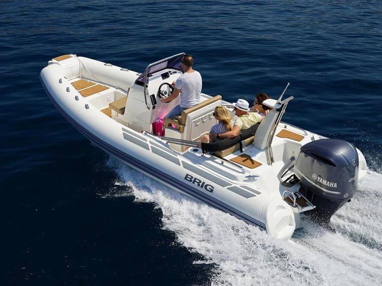 Alquiler de embarcaciones Brig Eagle 670 enArzon en Samboat