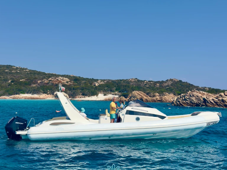 Alquiler La Maddalena - Sea prop Premium Comfort 33' en SamBoat