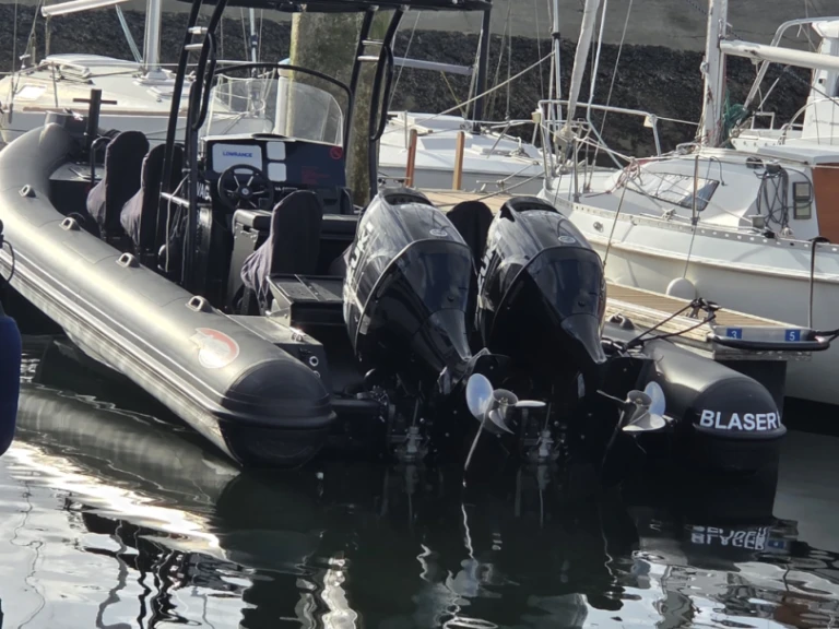 Alquiler de embarcaciones Searib's SR 8.60 PRO enArzon en Samboat