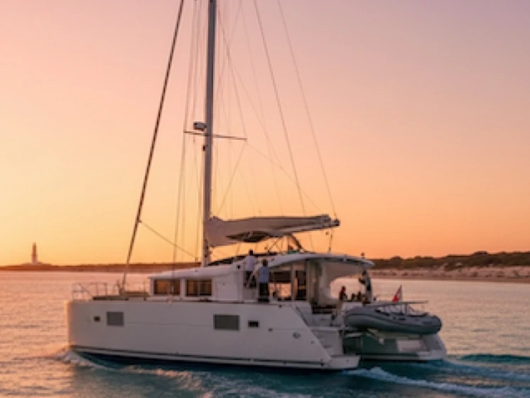 Alquiler de Lagoon Lagoon 400 S2 en Sant Antoni de Portmany