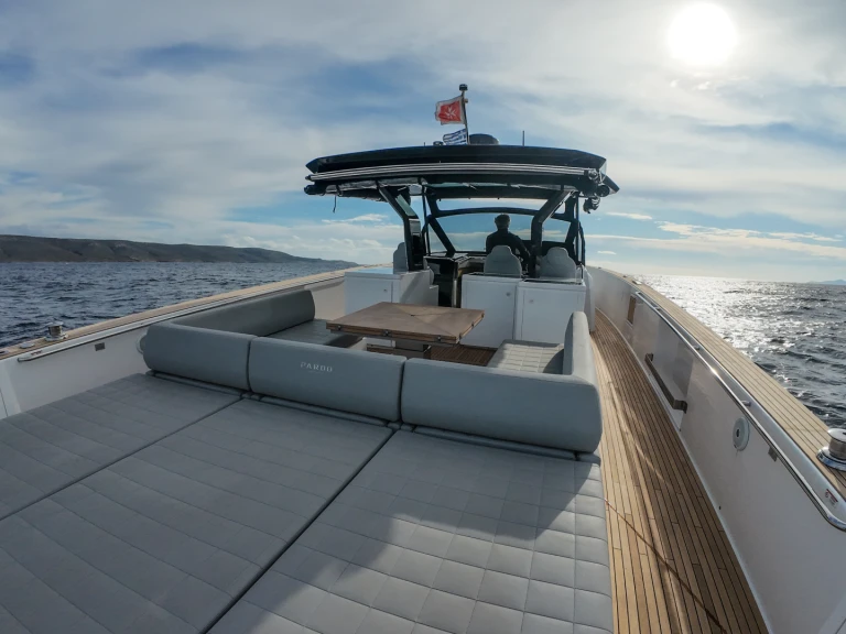 Alquiler de Lancha, con o sin patrón Pardo Yachts Cannes