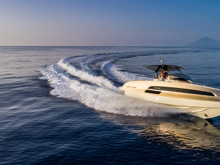 Alquiler Lancha en Poltu Quatu - Invictus  Invictus 280 TT