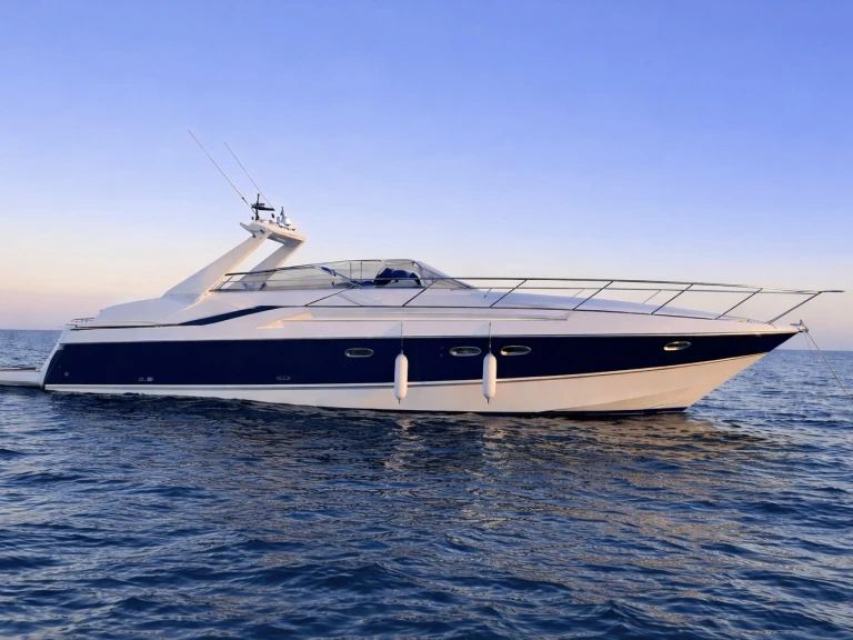 Sunseeker Mustique 42 de alquiler a Puerto Banús