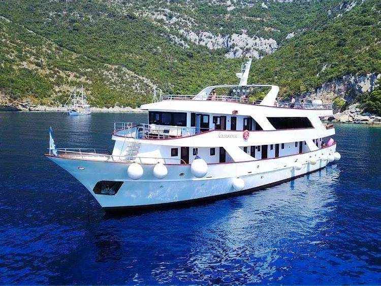 Alquiler de barcos Dubrovnik barato de Motoryacht