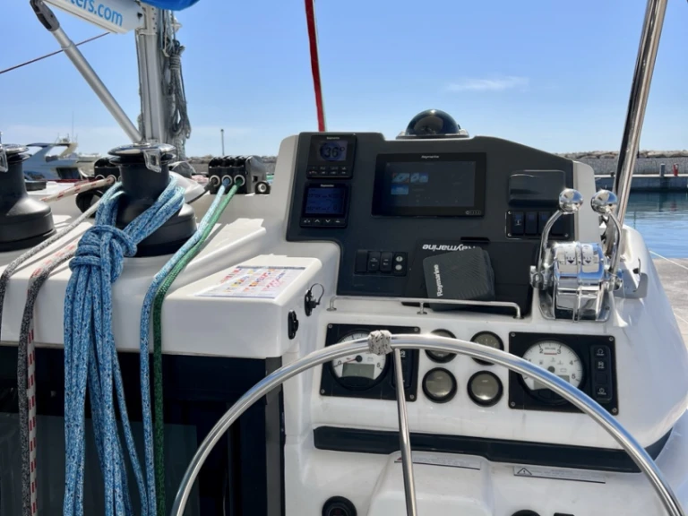 Alquiler de embarcaciones Leopard Leopard 45 enParálio Ástros en Samboat