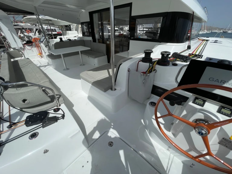 Alquiler Catamarán en Ligia - Excess Excess 14