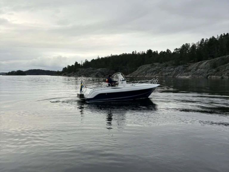 Alquiler de Uttern S64 Exklusive  en Stockholm