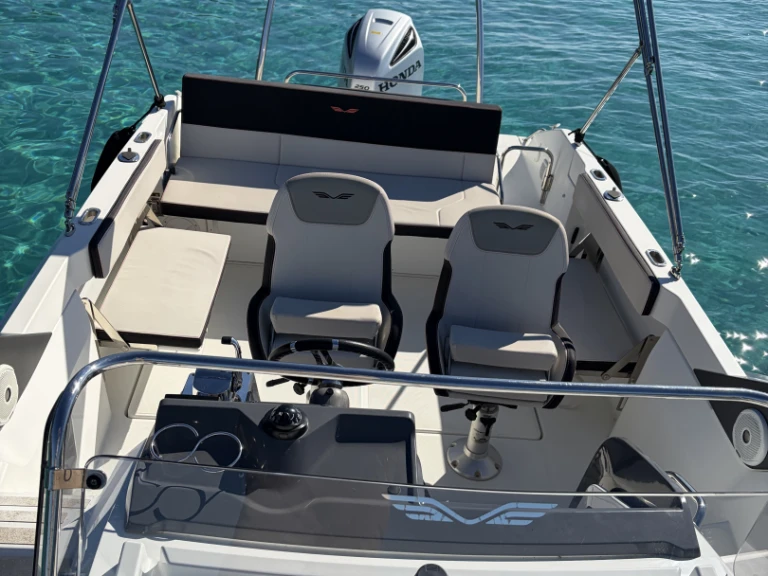 Alquiler de Bénéteau Flyer 7.7 SUNdeck en Mandelieu-la-Napoule