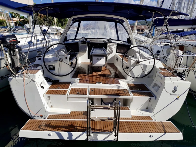 Alquiler Velero Bénéteau con o sin  título de navegación