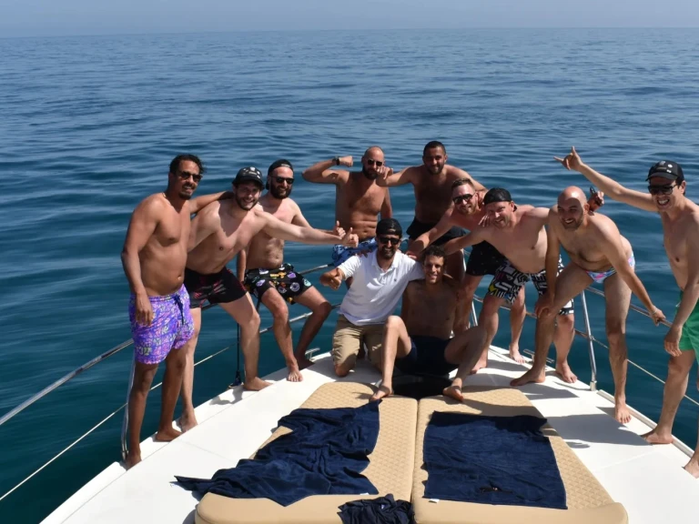 Princess v45 de alquiler a Marbella