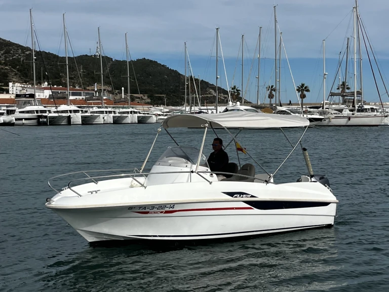 Alquiler de barcos Sitges barato de Medline 2 