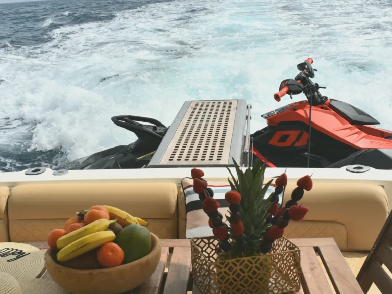 Lancha para alquilar Marbella al mejor precio