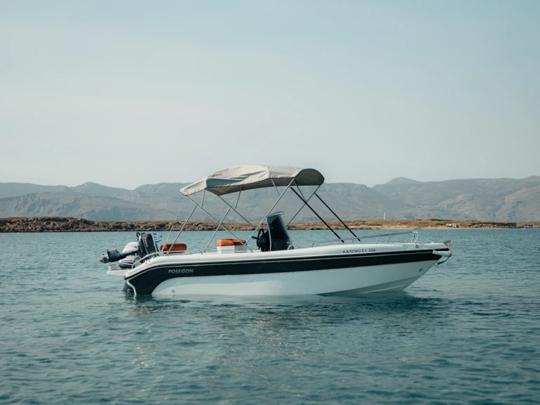 Lancha para alquilar Órmos Makry-Gialoú al mejor precio