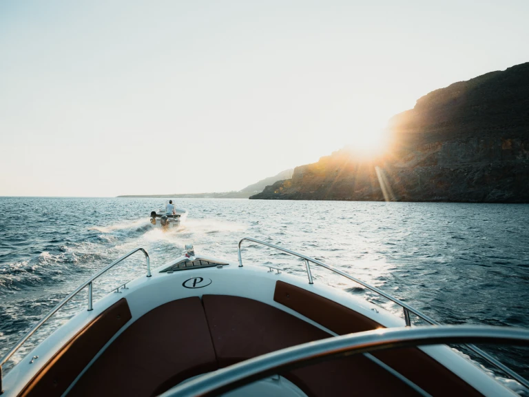 Alquiler de Lancha, con o sin patrón Poseidon Órmos Makry-Gialoú