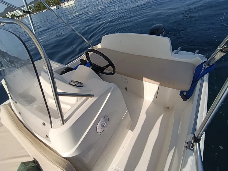 Alquiler de Lancha, con o sin patrón Remus Sant Antoni de Portmany