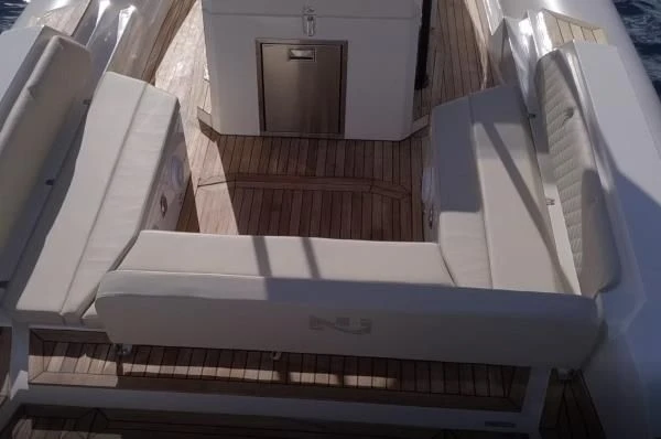 Alquiler Neumática en Marine de Sant'Ambrogio - Nuova Jolly NUOVA JOLLY 33