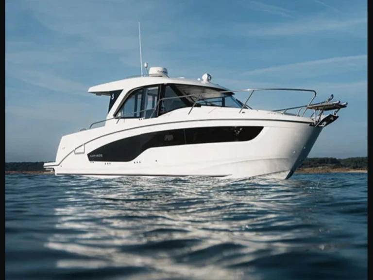 Alquiler de embarcaciones Bénéteau Antares 9 enNápoles en Samboat