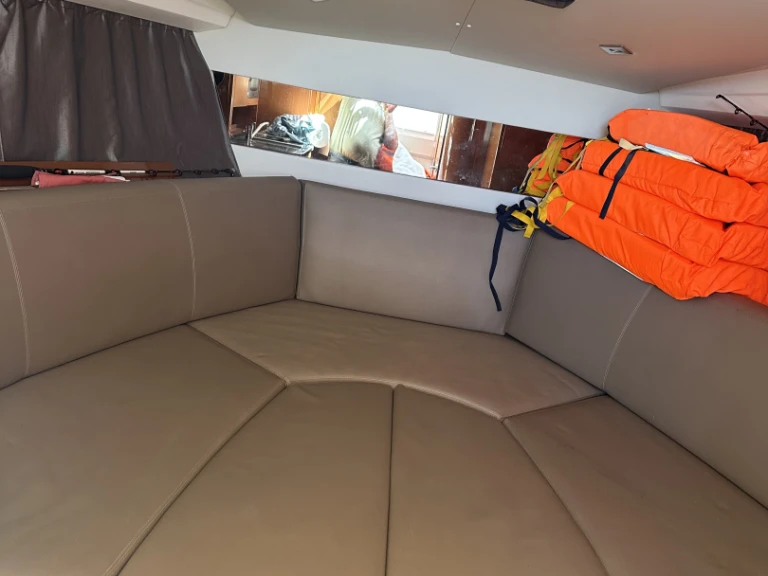 Lancha para alquilar Mandelieu-la-Napoule al mejor precio