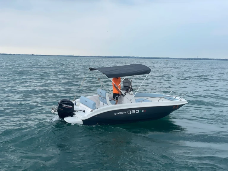 Alquiler de embarcaciones Barqa Q20 enMoniga del Garda en Samboat