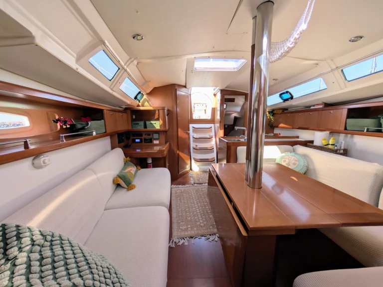 Alquiler Velero Bénéteau con o sin  título de navegación