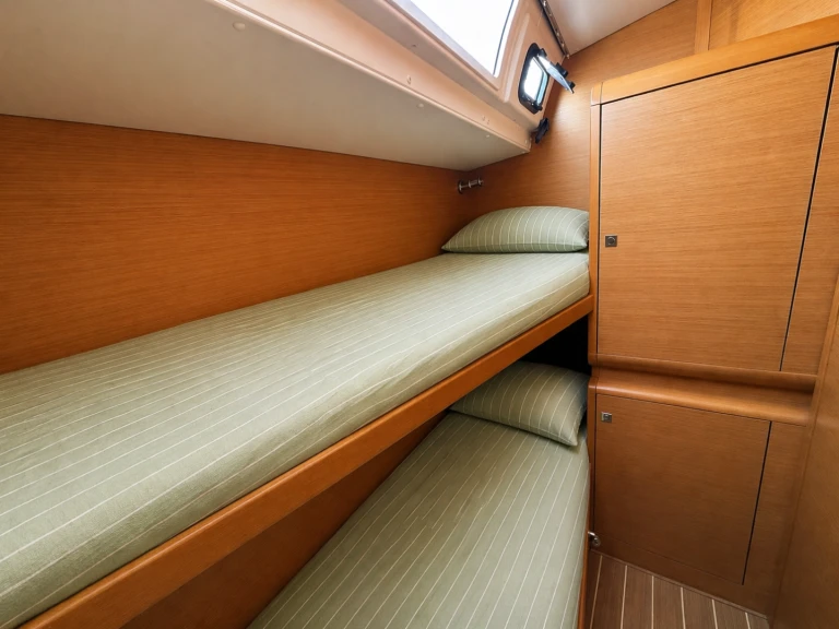 Alquiler de barcos Palavas-les-Flots barato de Sun Odyssey 509