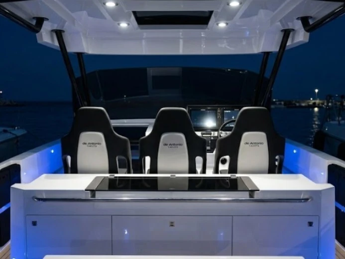 Alquiler Lancha De Antonio con o sin  título de navegación