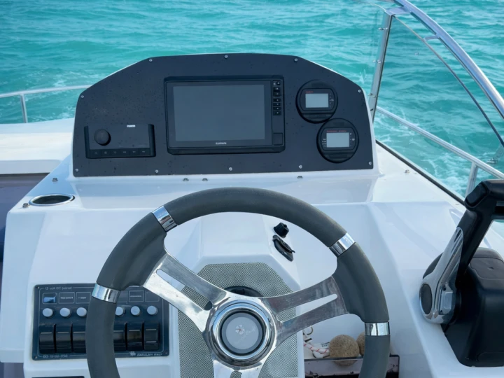 Alquiler Lancha en Mandelieu-la-Napoule - Pacific Craft Pacific Craft 730 SC