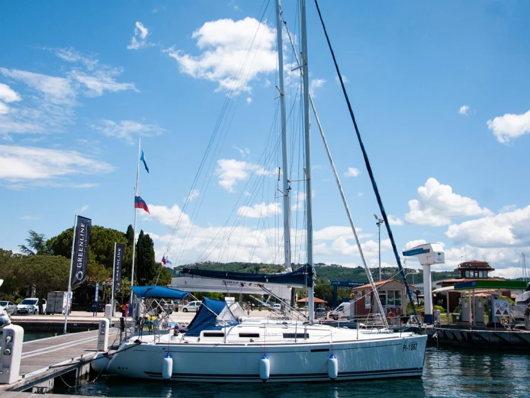 Alquiler de embarcaciones Dufour Dufour 325 Grand Large enPortorož en Samboat