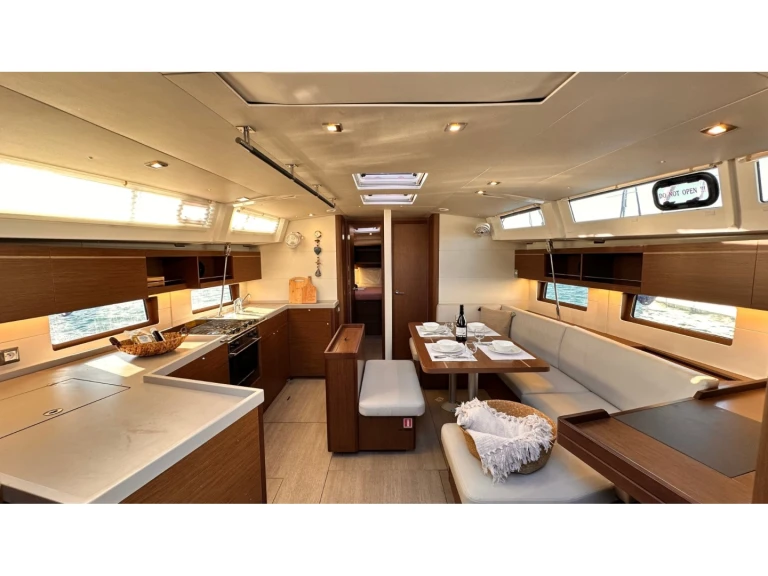 Alquiler de embarcaciones Bénéteau Oceanis 46.1 enPlataniás en Samboat