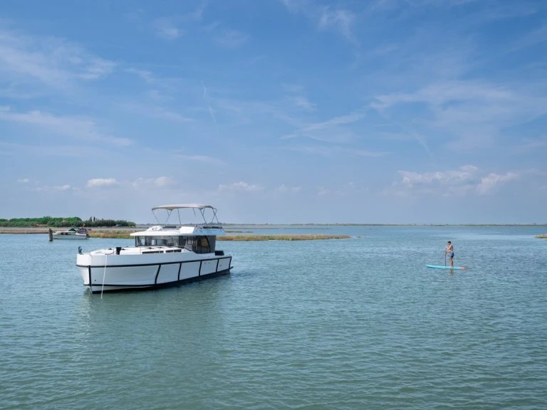 Alquiler Yate de lujo en Casale sul Sile - Delphia Poseidon 45