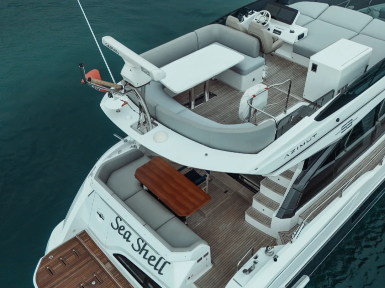 Alquiler Lancha Azimut con o sin  título de navegación