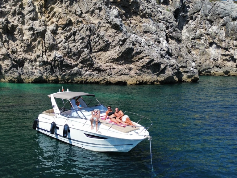 Jeanneau Leader 8 de alquiler a Marina de Tróia