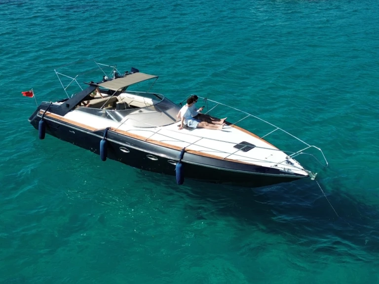 Alquiler Lancha Sunseeker con o sin  título de navegación