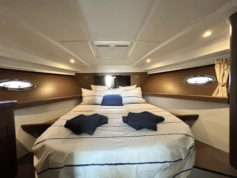 Alquiler de Yate de lujo, con o sin patrón Bénéteau Argeles