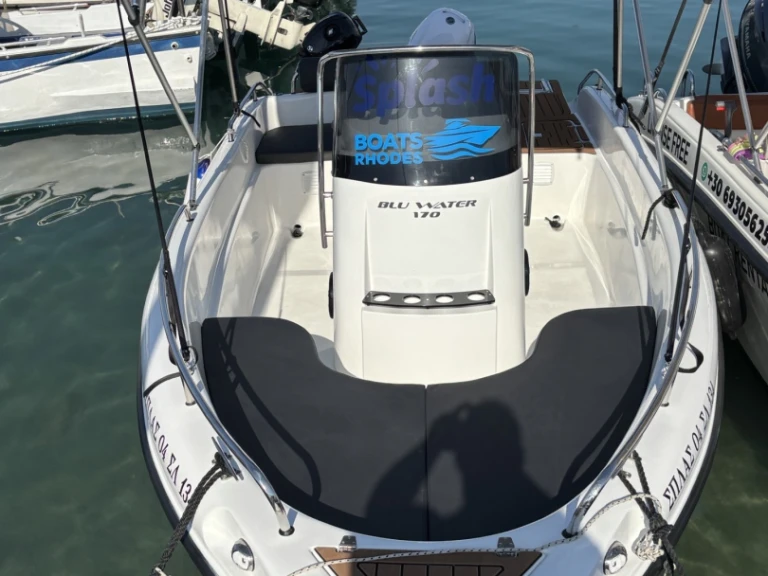 Alquiler de embarcaciones Poseidon Blu Water 170 enFaliraki en Samboat