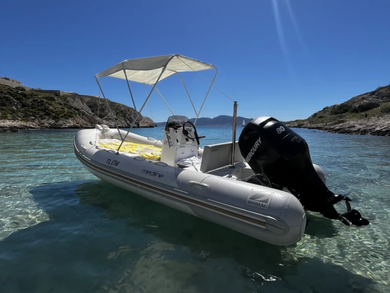 Alquiler de embarcaciones Zodiac Medline enFrancia en Samboat