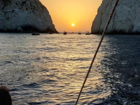 Alquiler Lancha Poseidon con o sin  título de navegación