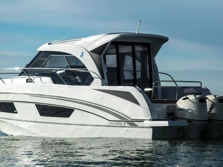 Alquiler de embarcaciones Bénéteau Antares 9 enSukošan en Samboat