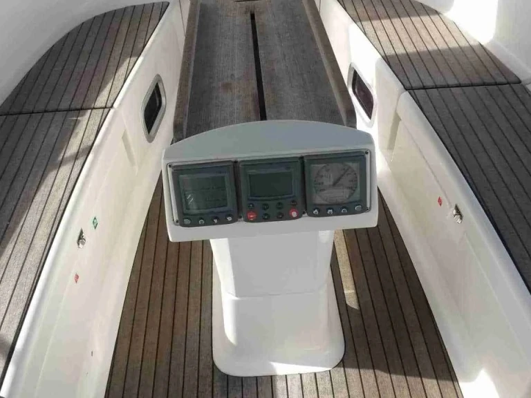 Alquiler de Velero, con o sin patrón Bavaria Rodi Garganico