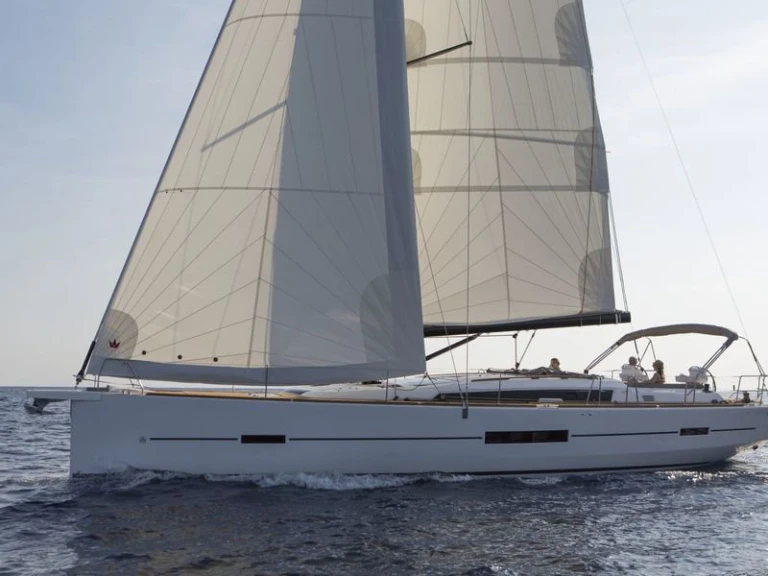 Alquiler de Dufour Dufour 520 Grand Large en Milazzo