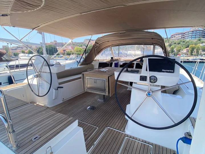 Alquiler Velero en Milazzo - Dufour Dufour 520 Grand Large