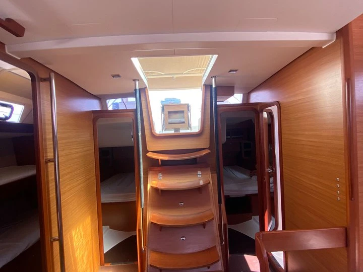 Alquiler de Dufour Dufour 520 Grand Large en Milazzo
