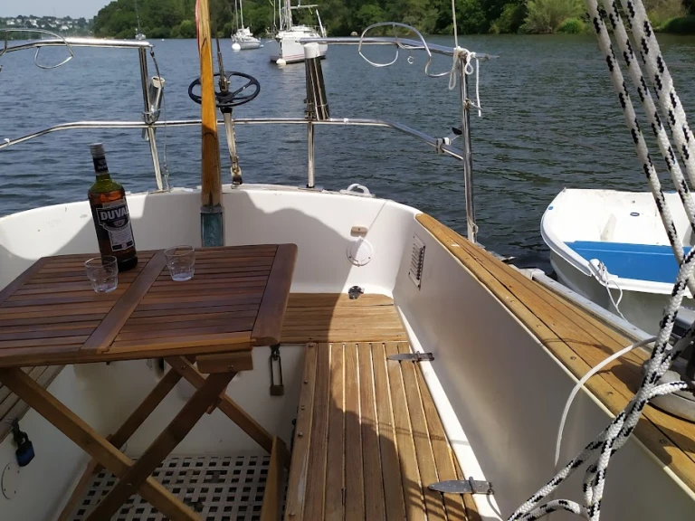 Alquiler de embarcaciones Wauquiez Centurion 32 enArzal en Samboat