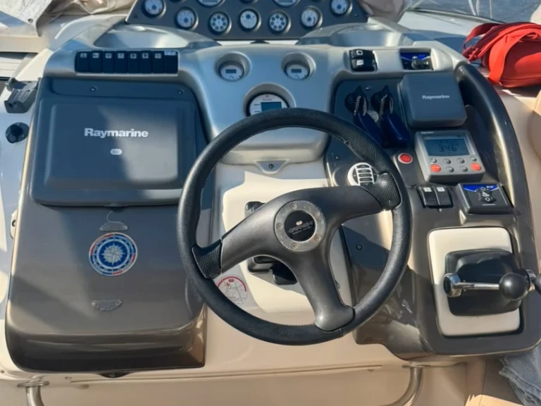 Alquiler de Cranchi Zaffiro 32 en Gaeta