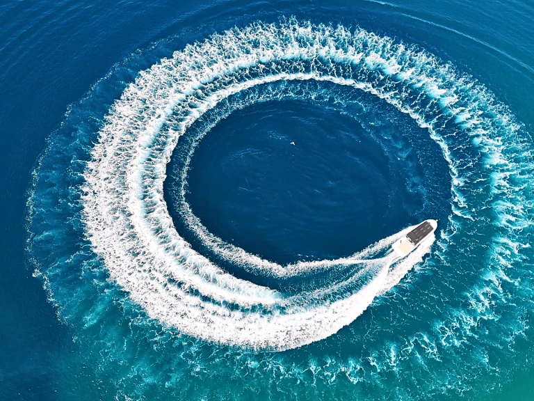 Alquiler de Lancha, con o sin patrón Mercan Zadar