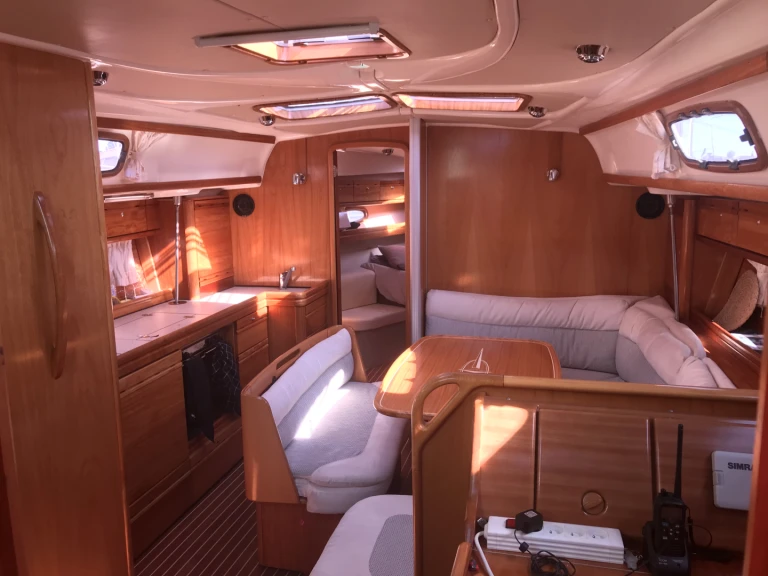 Alquiler Velero en Locmiquélic - Bavaria Bavaria 39 Cruiser