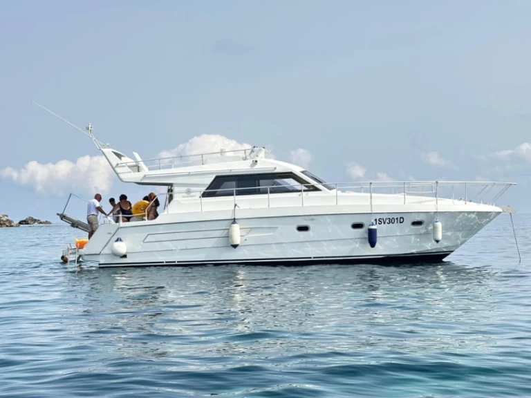 Alquiler de Lancha, con o sin patrón Raffaelli Siracusa